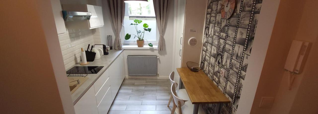 Apartament Antresola Drzewna Apartman Zielona Góra Kültér fotó