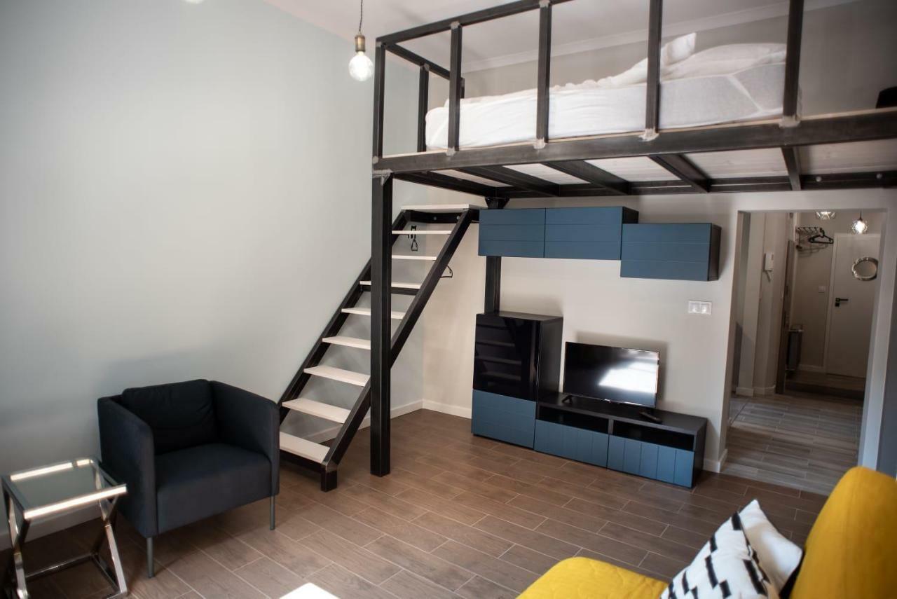 Apartament Antresola Drzewna Apartman Zielona Góra Kültér fotó